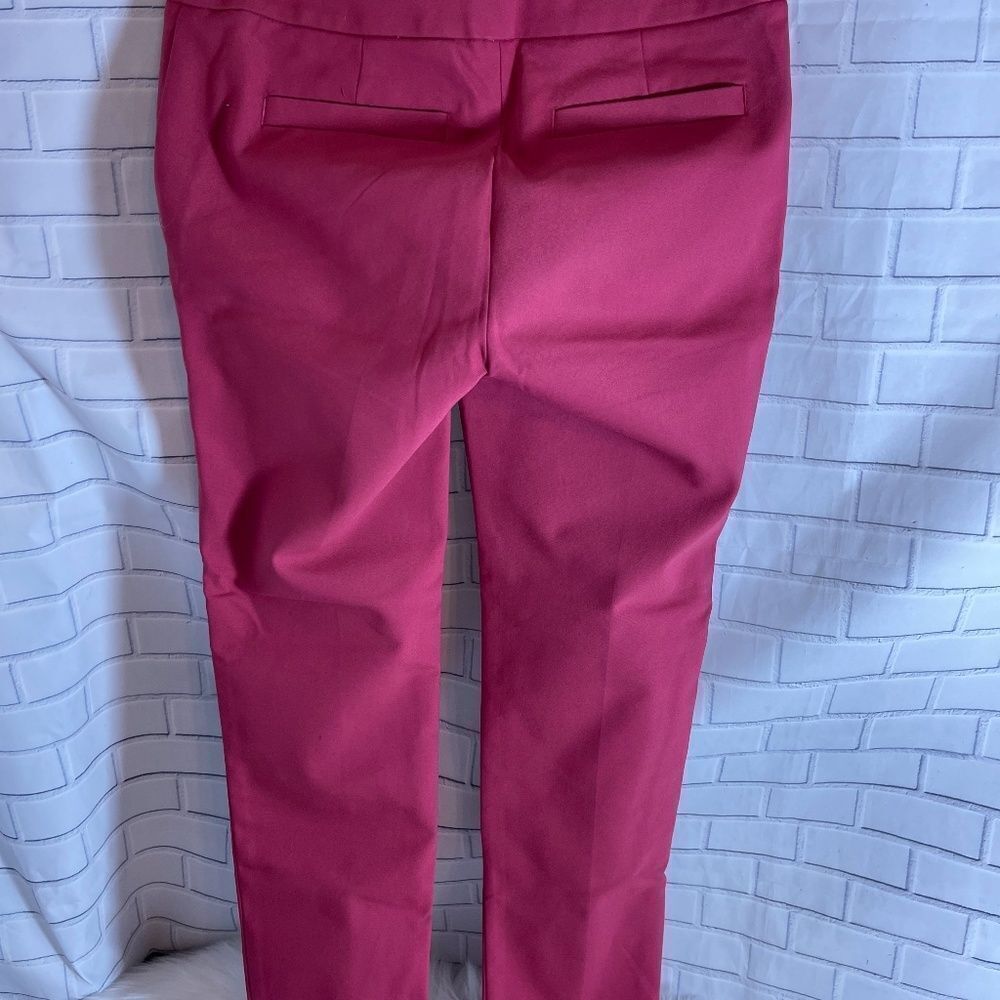 Loft Marisa Skinny Rose Pink Crop Pants Sz 2 - Picture 4 of 10